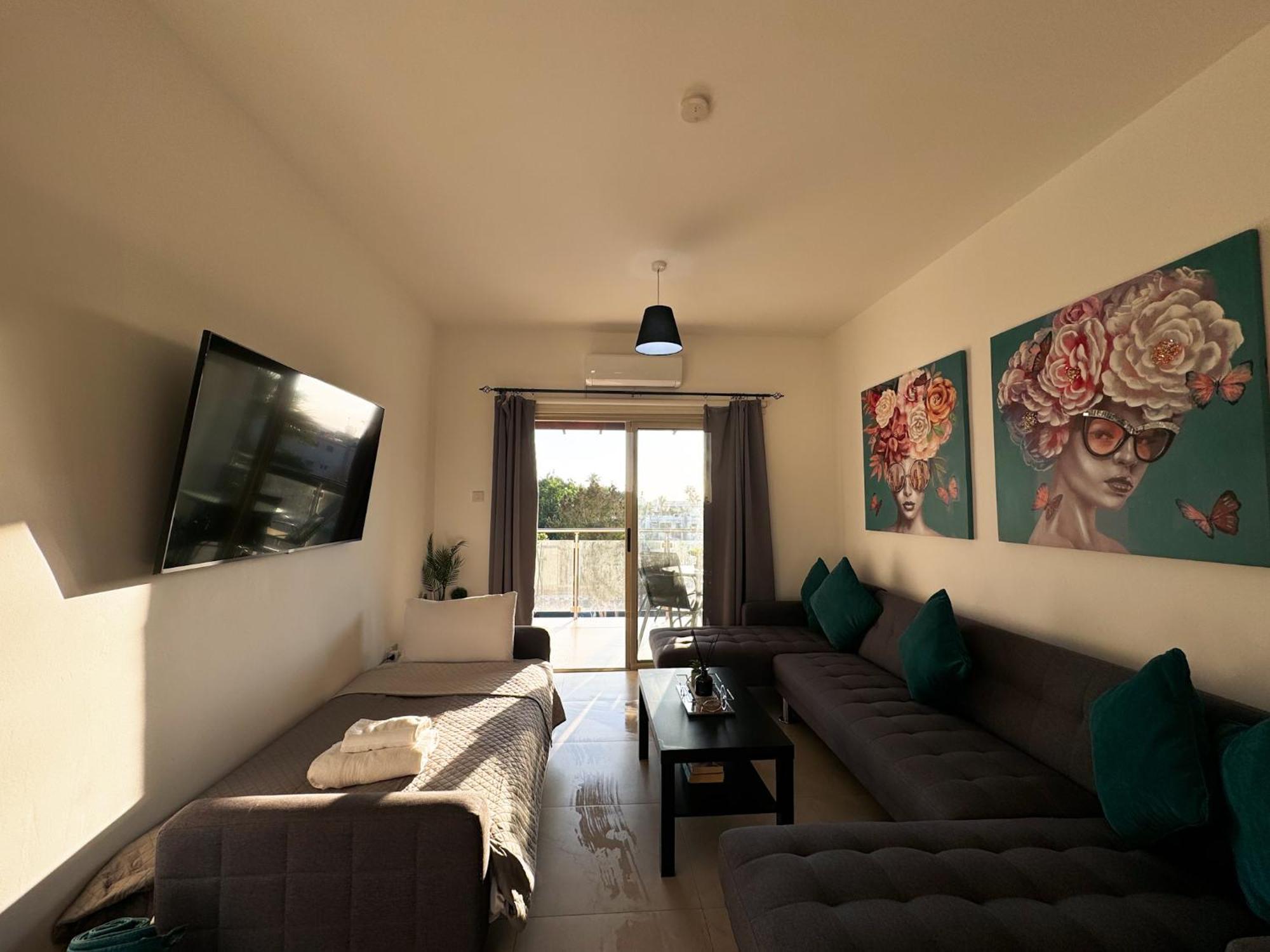 Апартаменты 1B Seaside Orchid, Sea, Center Пафос Экстерьер фото