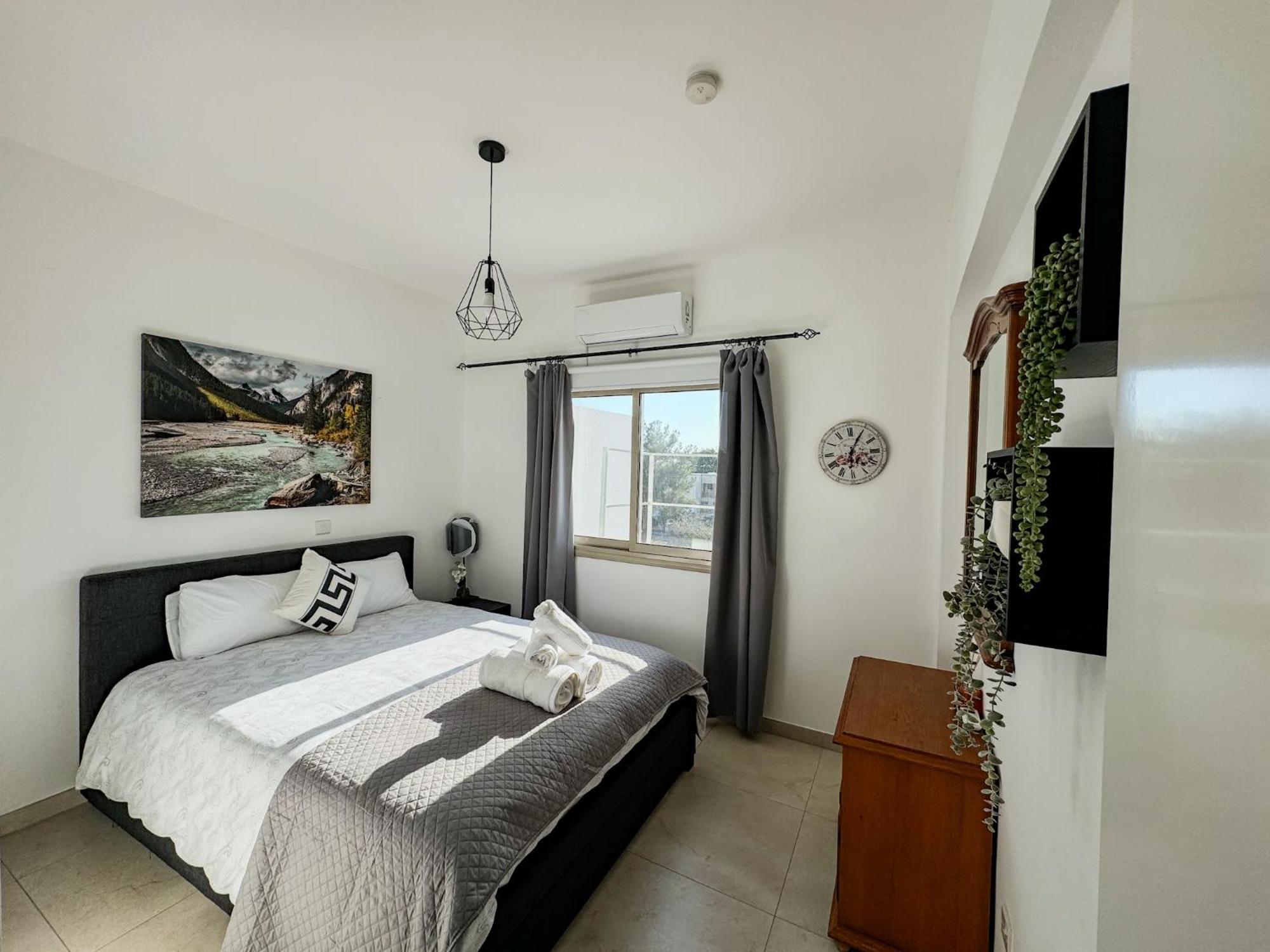 Апартаменты 1B Seaside Orchid, Sea, Center Пафос Экстерьер фото